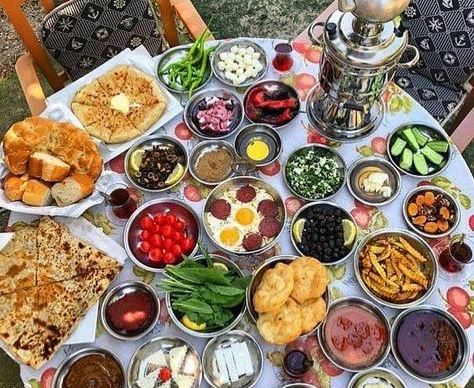 کافه صبحانه‌دار