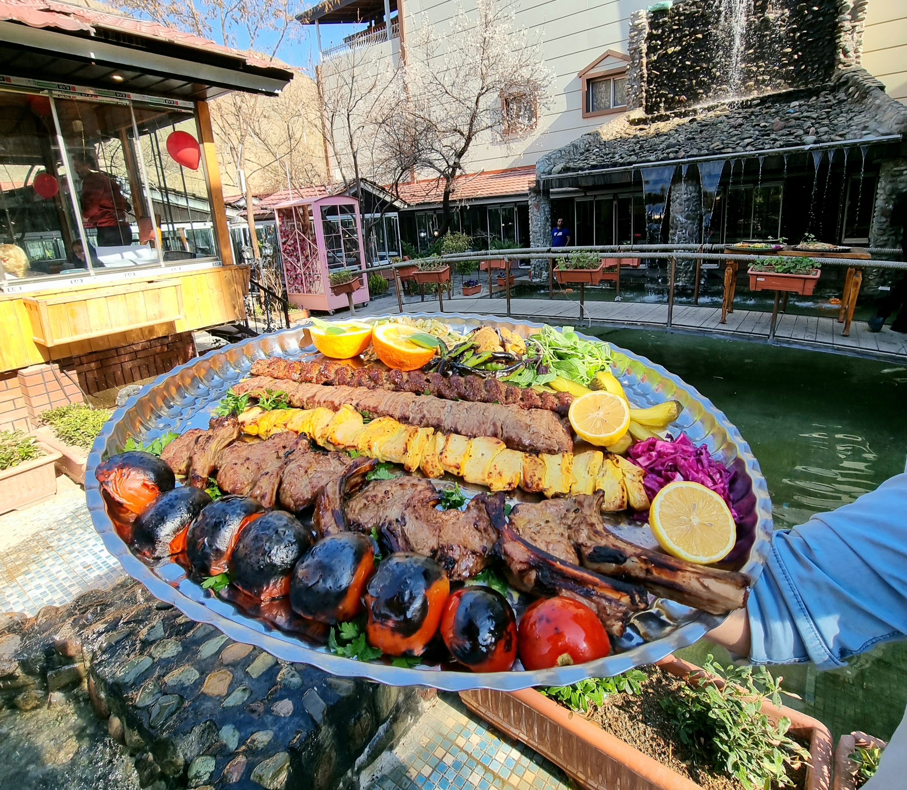 رستوران های فشم