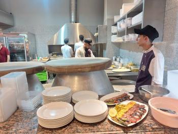 چلوکباب باختر تهران؛ کبابی قدیمی که فقط در تبریز بود!